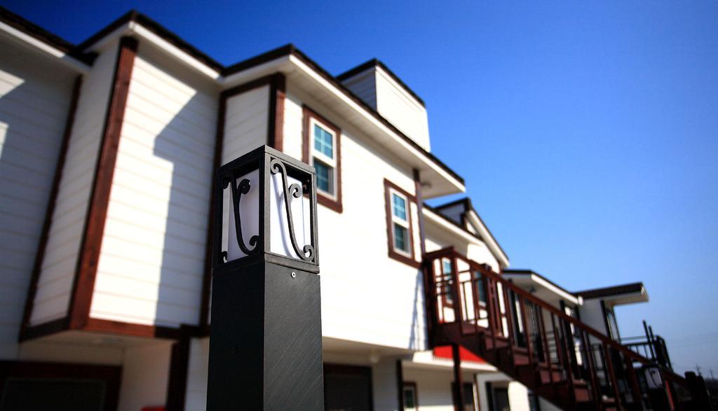Bluesean Pension Namhae Buitenkant foto